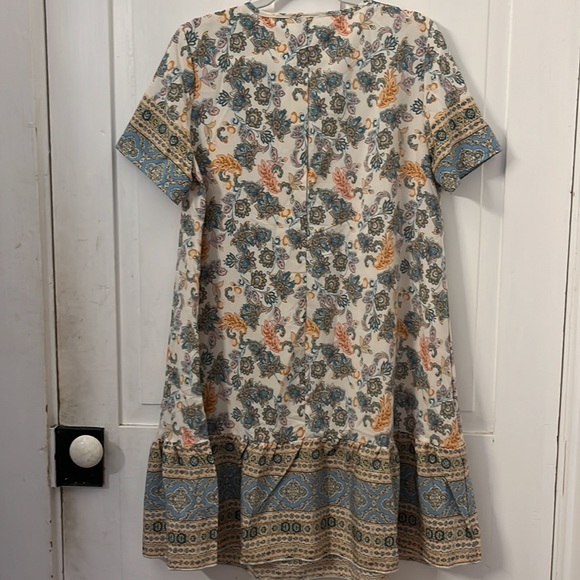 Floral dress - Picture 5 of 5